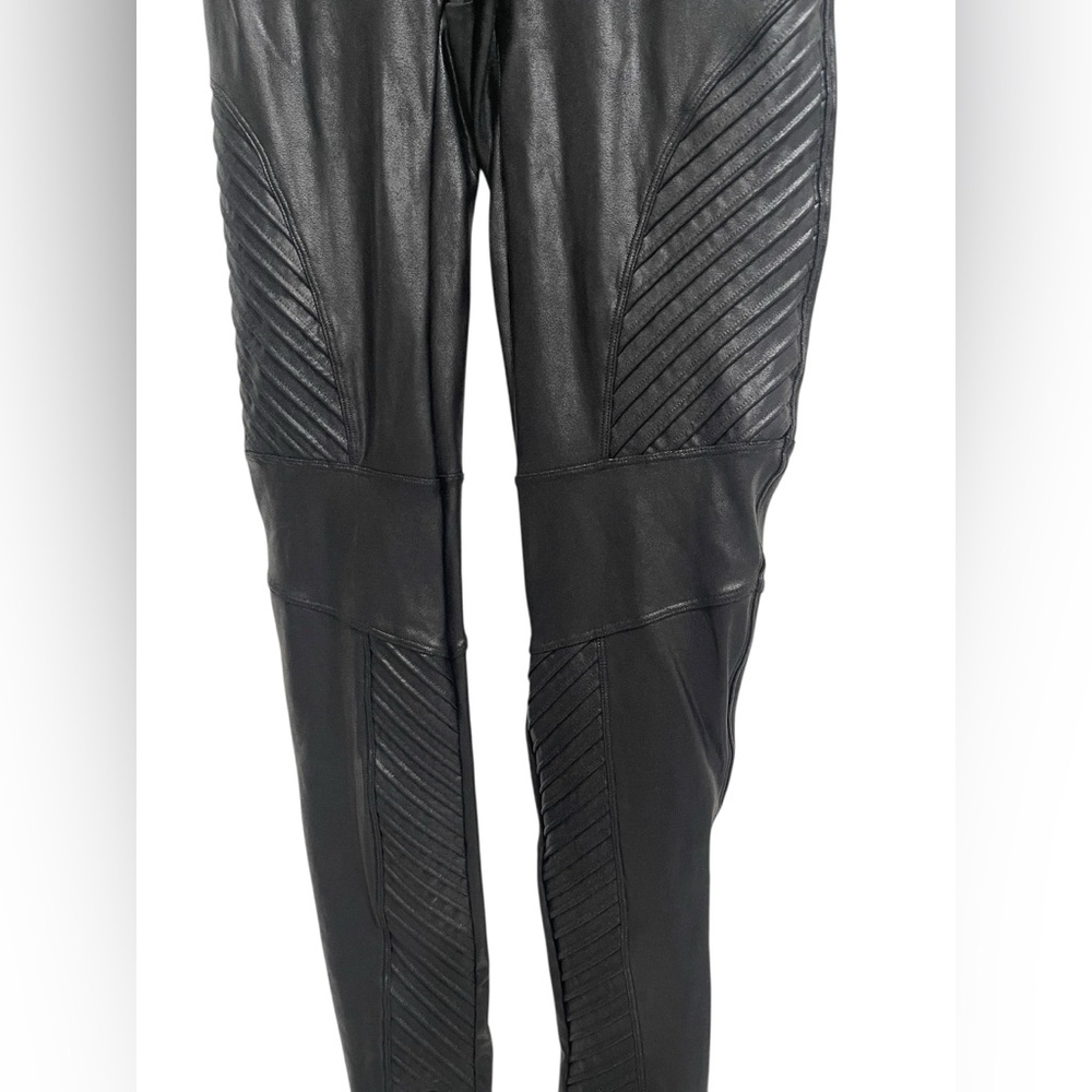 Spanx Faux Leather/Coated Moto Leggings Womens Size L Black Stretch Slimming - Picture 3 of 12